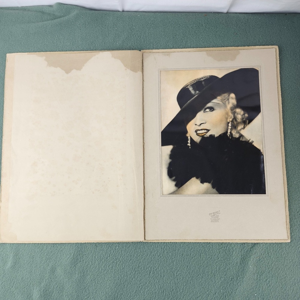 1929 Portrait Photo Glamour Flapper Fashion DeMoret Studio 12x9" Cabinet Card